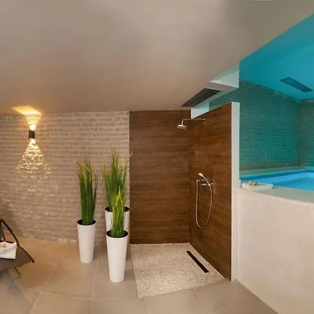 Vila Luxury On The Beach With Pool More *